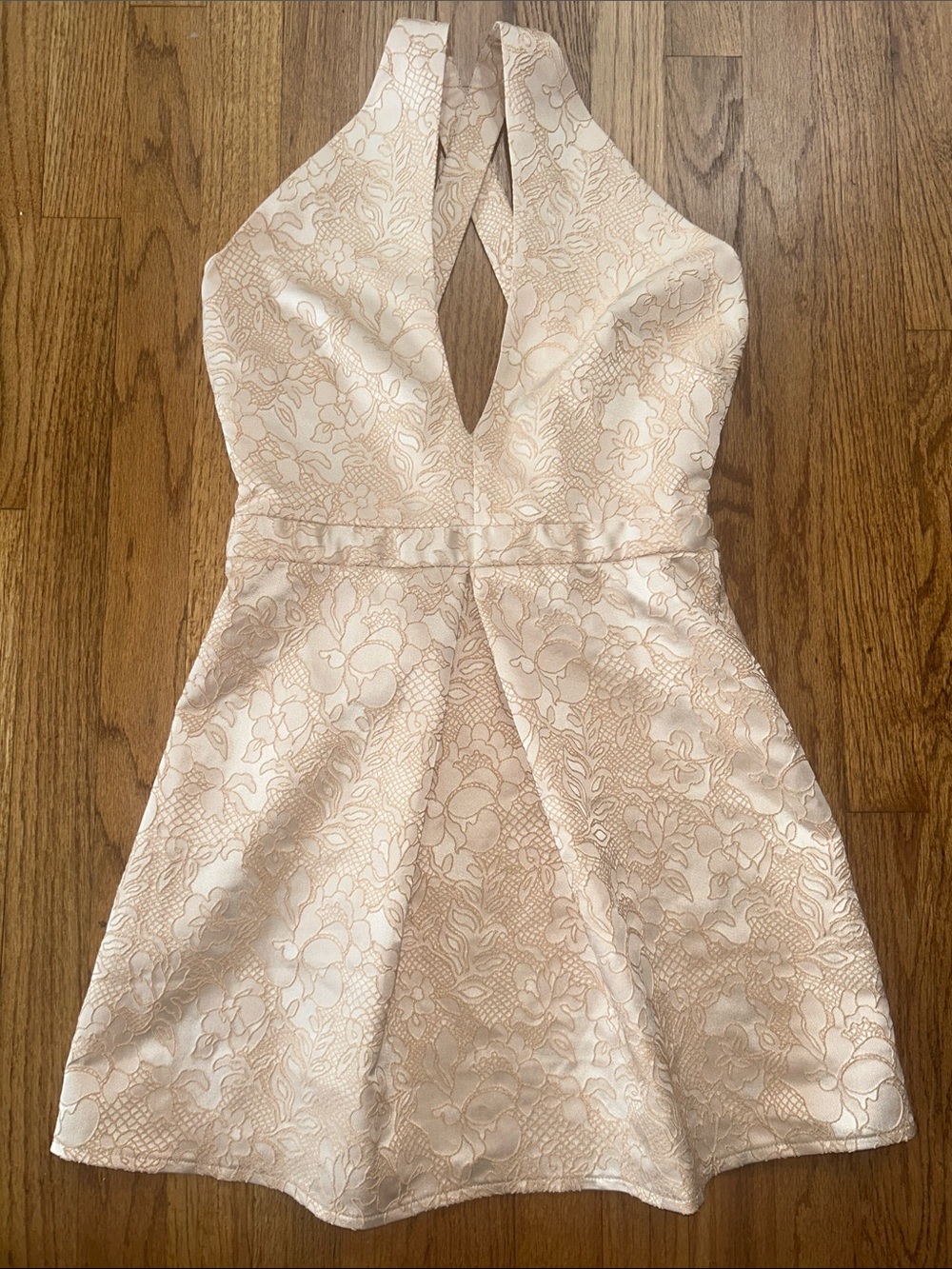 Missguided Cross Over Floral Formal Embroided Pattern Skater Dress NWT size 6